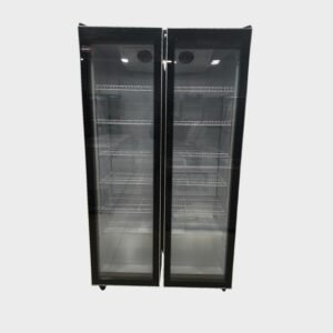 Behmont Exhibidora Vertical 910 Lts 2 Puertas Vidrio Con Ruedas 5 Estantes
