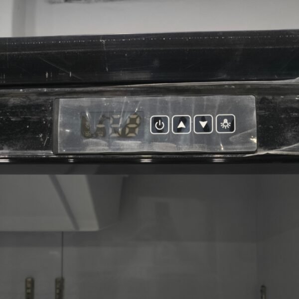 Behmont Exhibidora Vertical 910 Lts 2 Puertas Vidrio Con Ruedas 5 Estantes - Imagen 5