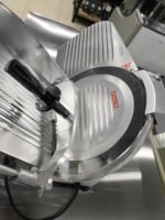 Behmont Cortadora de Fiambre 300mm Corte 02 a 16 mm Aluminio - Imagen 7